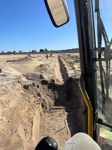 Stormwater pipe installation at Jandakot industrial lots